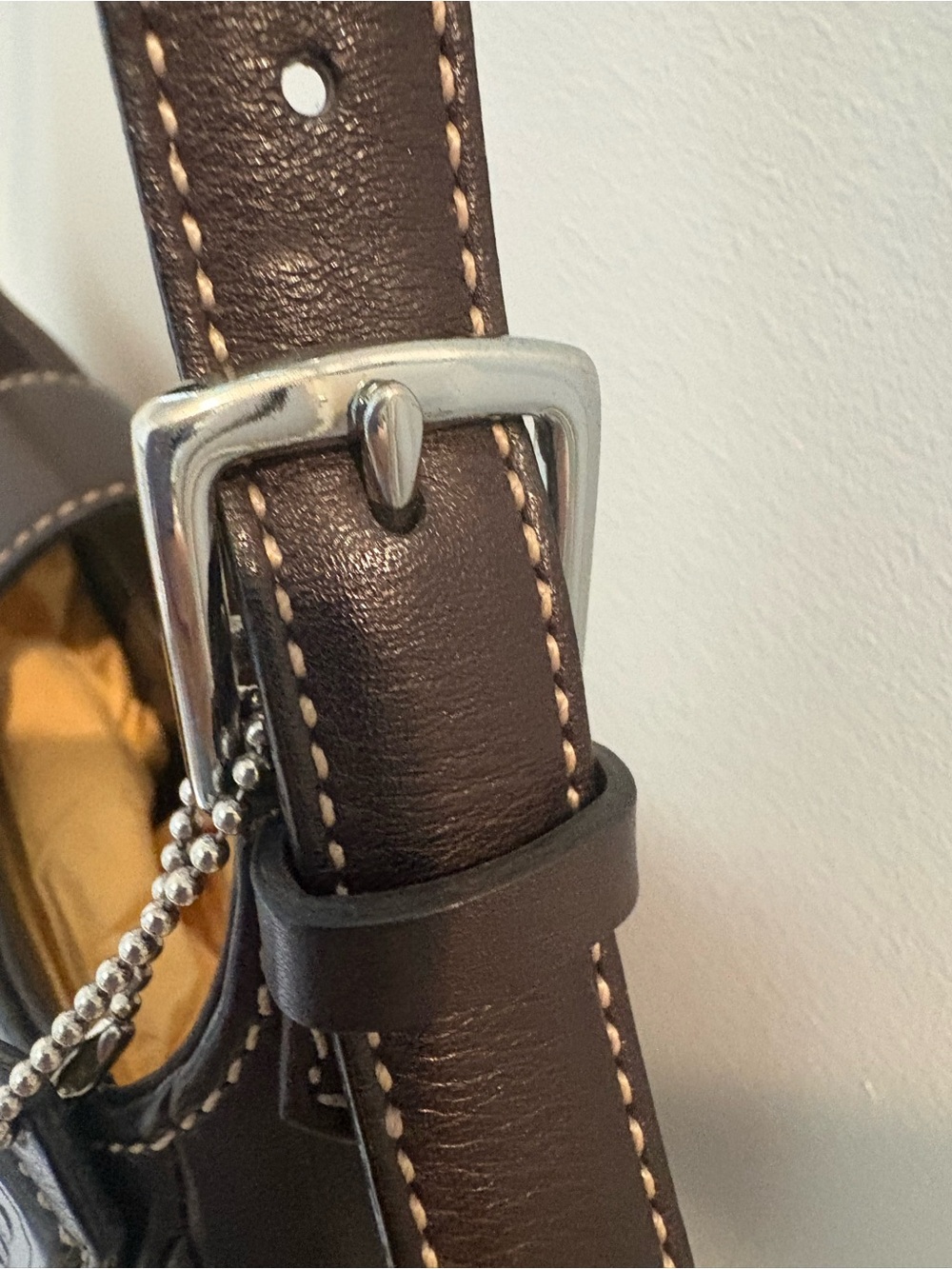 Vintage Coach Hamptons
Legacy Hobo Shoulder Bag - Picture 10 of 11